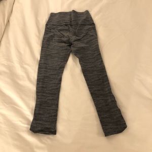 Grey cropped legging
